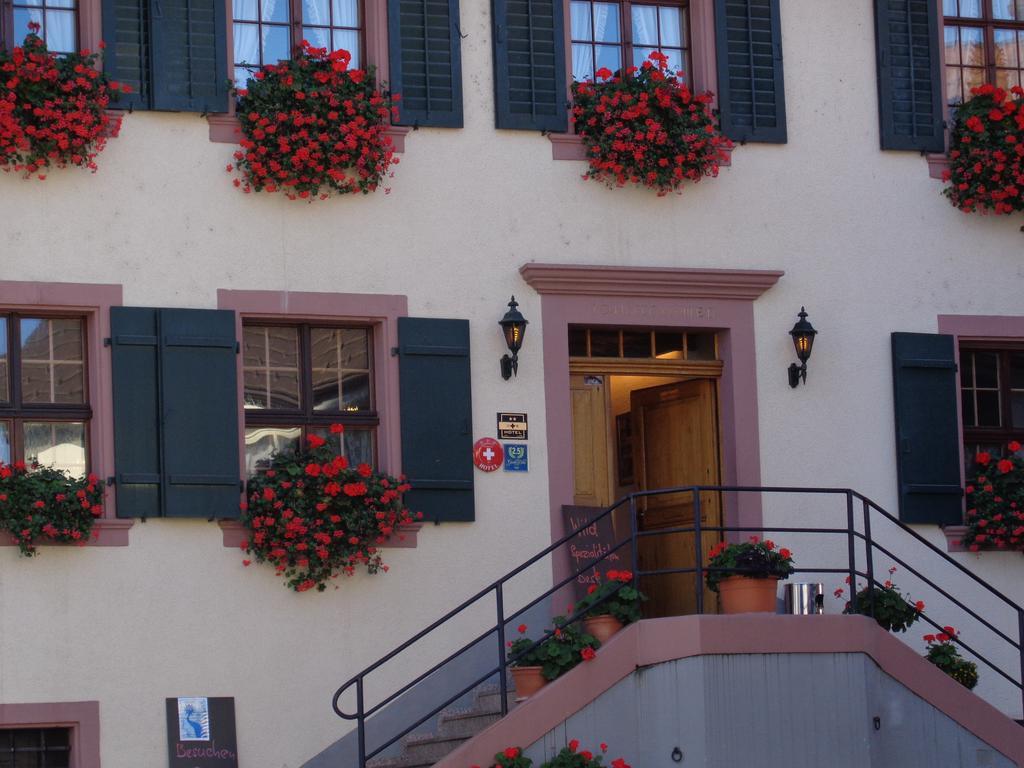 Gasthaus Zur Sonne Aesch  Eksteriør billede