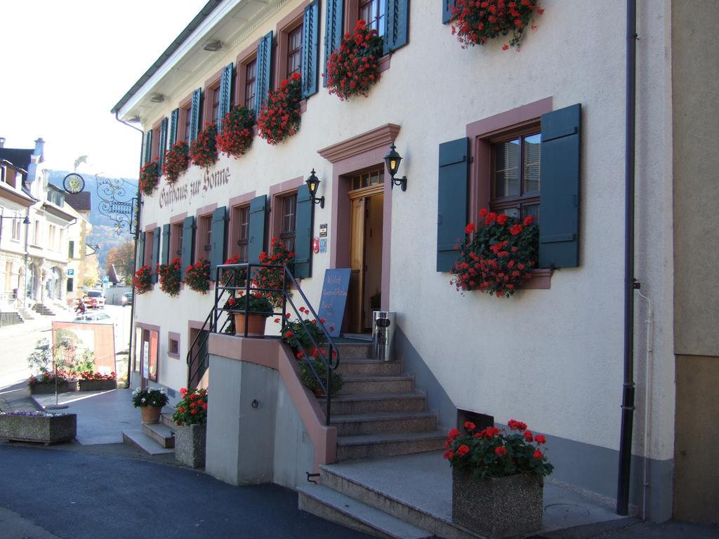 Gasthaus Zur Sonne Aesch  Eksteriør billede