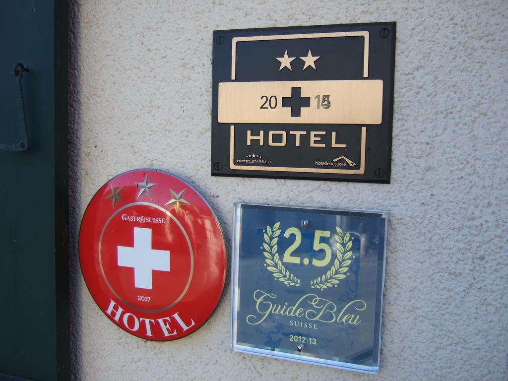 Gasthaus Zur Sonne Aesch  Eksteriør billede